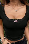 Kadın Siyah Göğsü ve Kolları Dantelli Fiyonklu Kısa Kol Crop Top Bluz - görsel 1