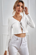 Kadın Beyaz Uzun Kollu Önden Bağlama Detaylı Crop Top Bluz - görsel 1