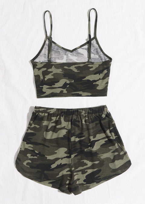 Kadın Kamuflaj Desenli Askılı Crop Top ve Şortlu Gecelik Takım - görsel 2