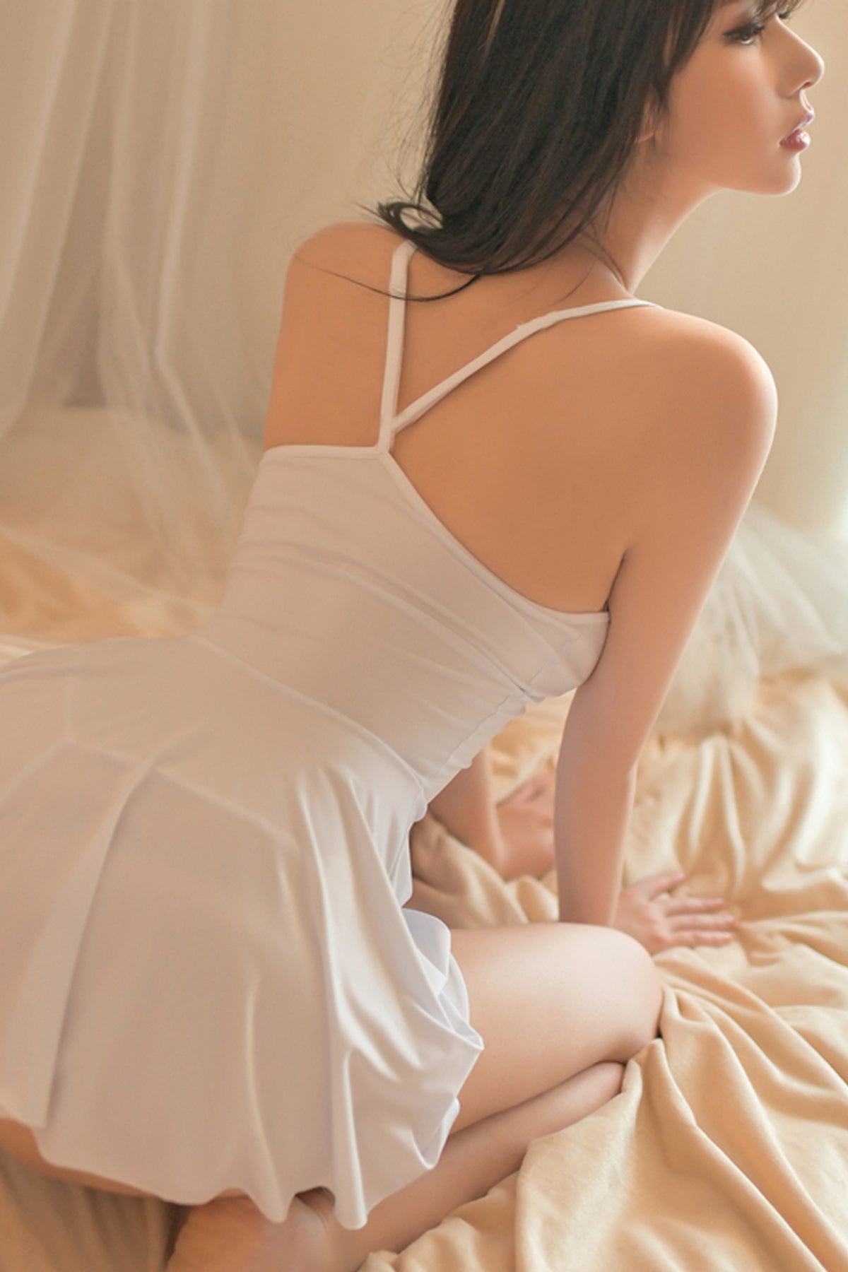 Kadın Beyaz İp Askılı Mini Bodycon Gecelik - görsel 2
