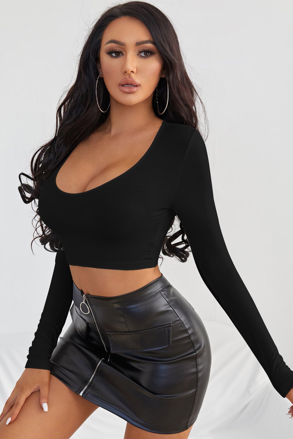 Kadın Siyah Uzun Kol Kare Yaka Crop Top Bluz - görsel 4