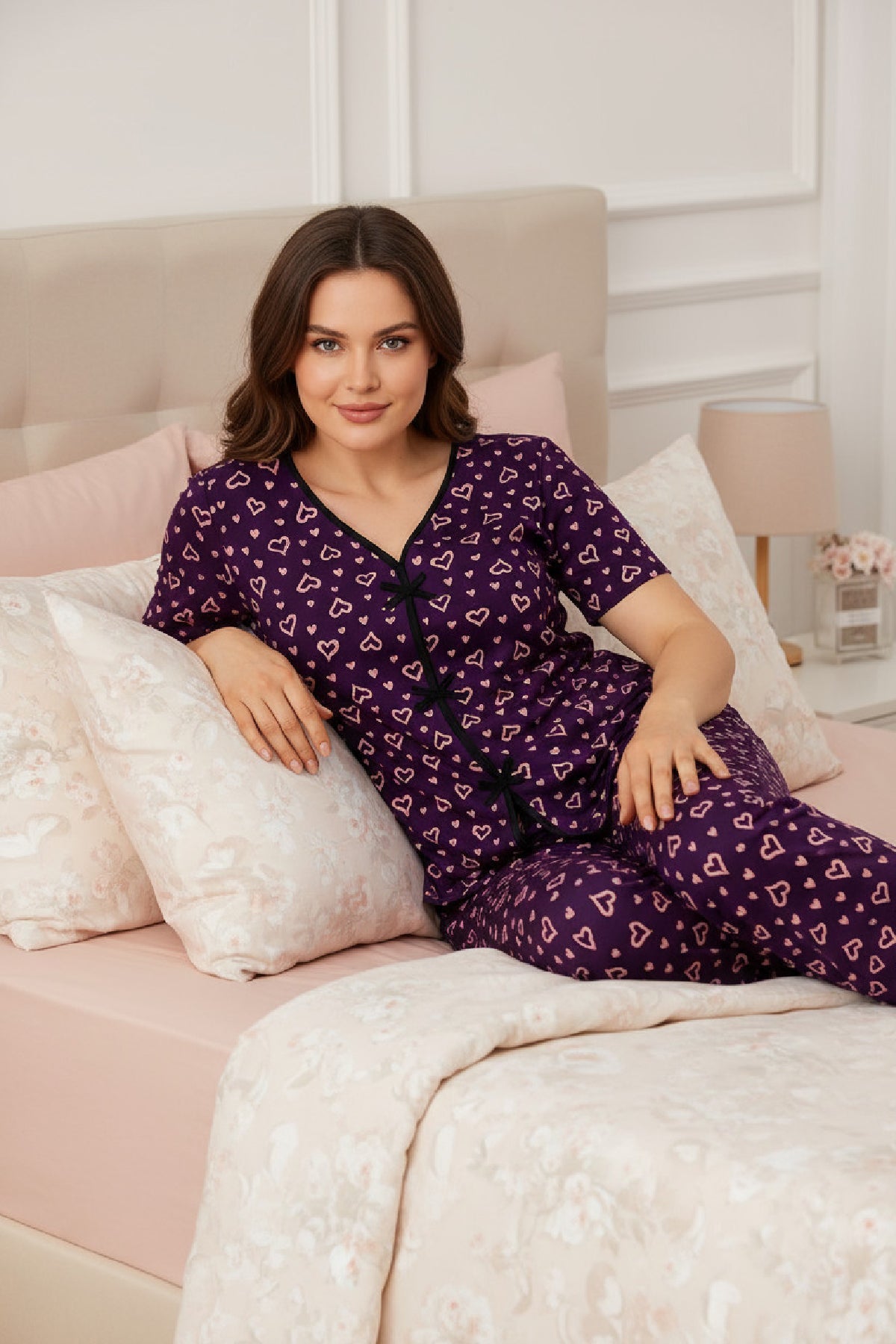 Kadın Mor Kalp Desenli Fiyonklu Kısa Kollu Uzun Pijama Takımı - görsel 4
