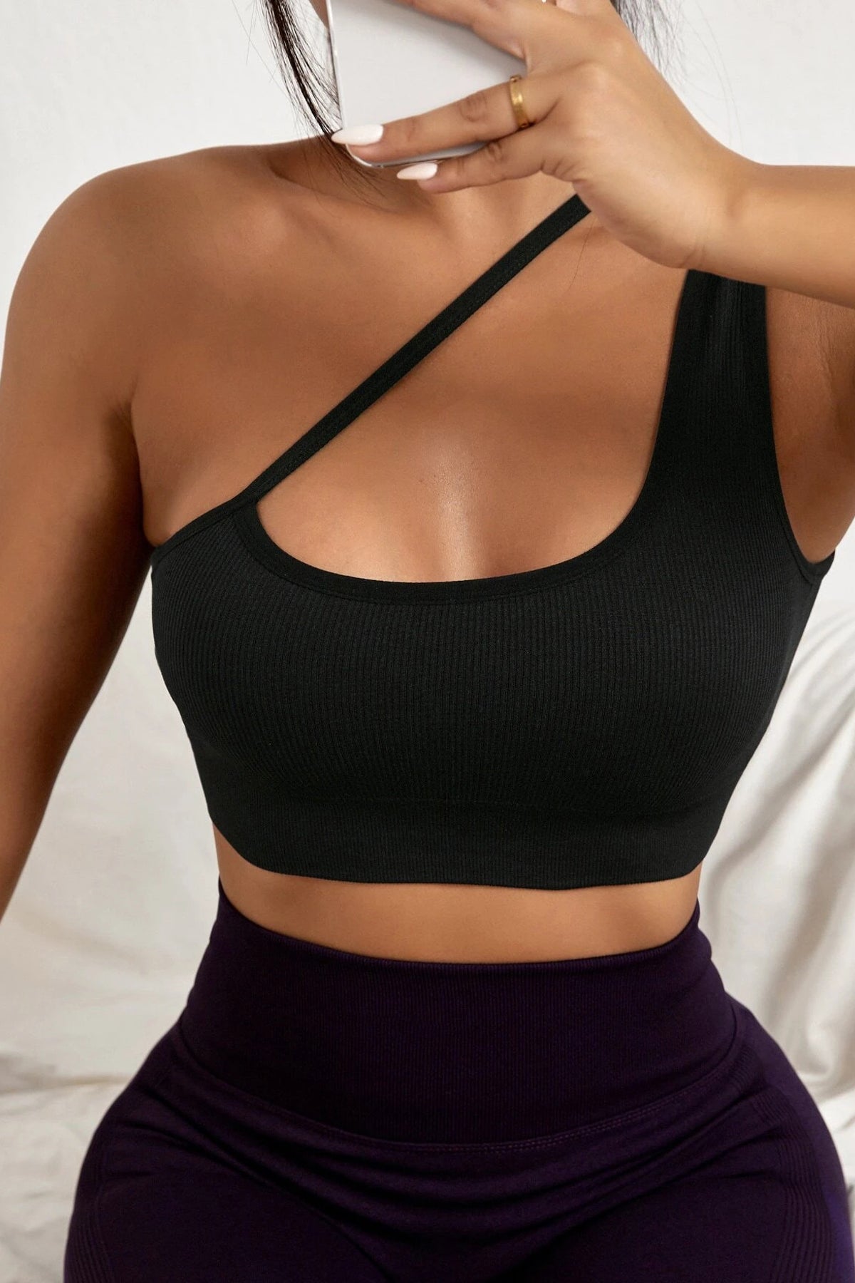 Kadın Siyah Tek Omuzlu Çapraz Askılı Crop Top Büstiyer - görsel 4