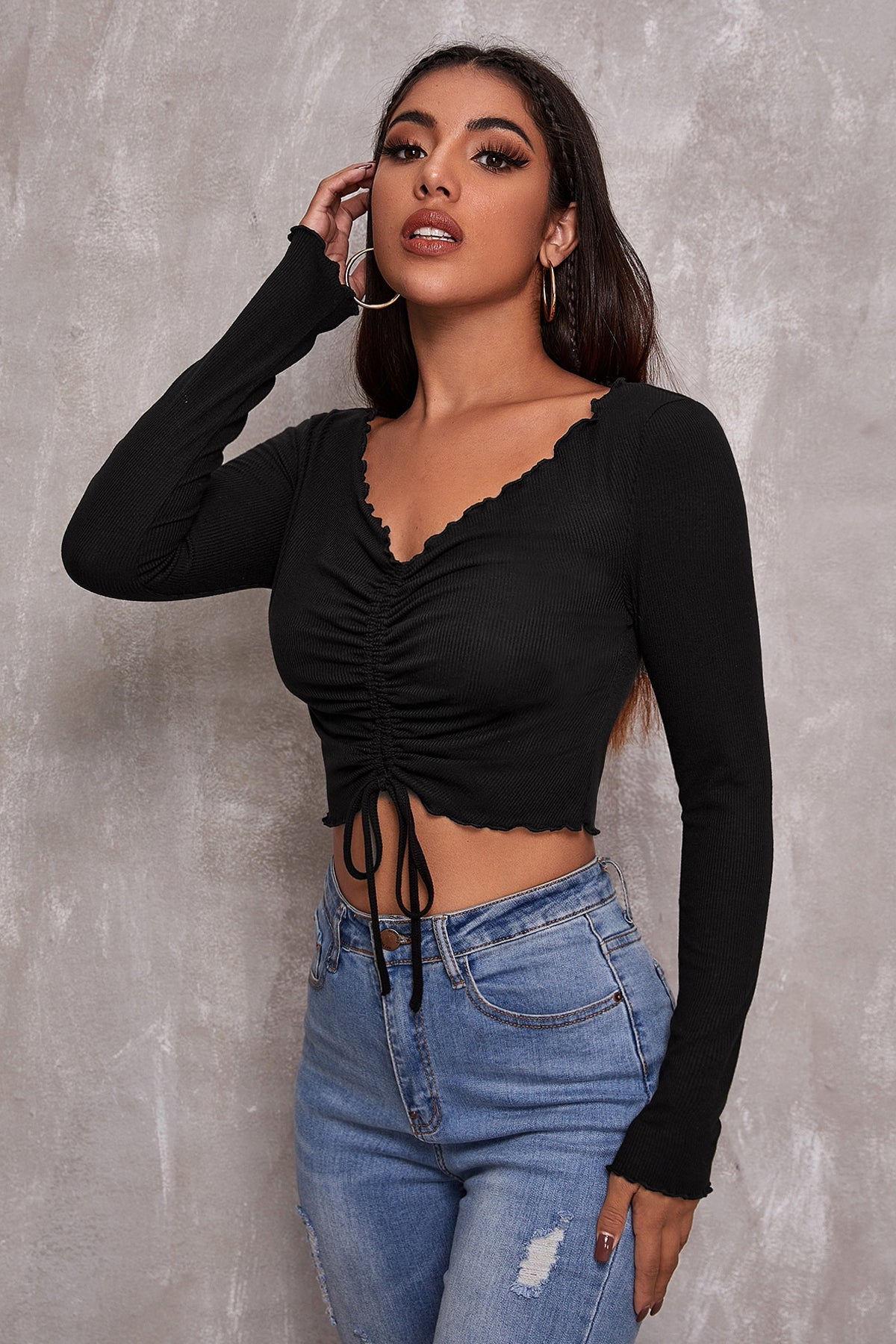 Kadın Siyah Uzun Kollu Büzdürme Bağcık Detaylı Crop Top Bluz - görsel 5