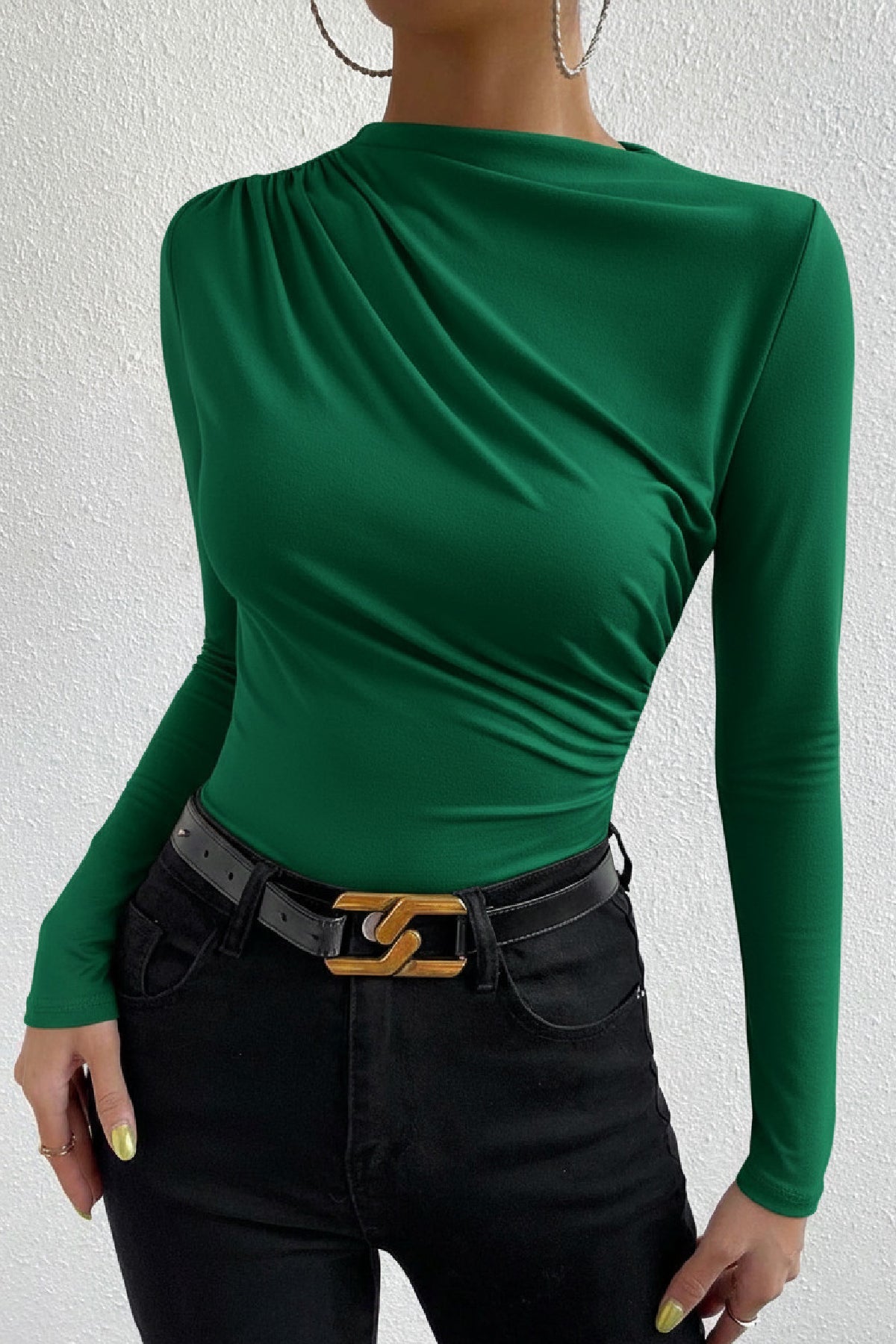 Kadın Yeşil Belden ve Boyundan Büzgü Detaylı Uzun Kollu Bluz - görsel 5