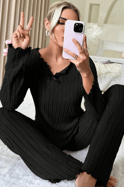 Kadın Siyah Uzun Kollu Fiyonklu Yuvarlak Yaka Mevsimlik Pijama Takımı - görsel 6