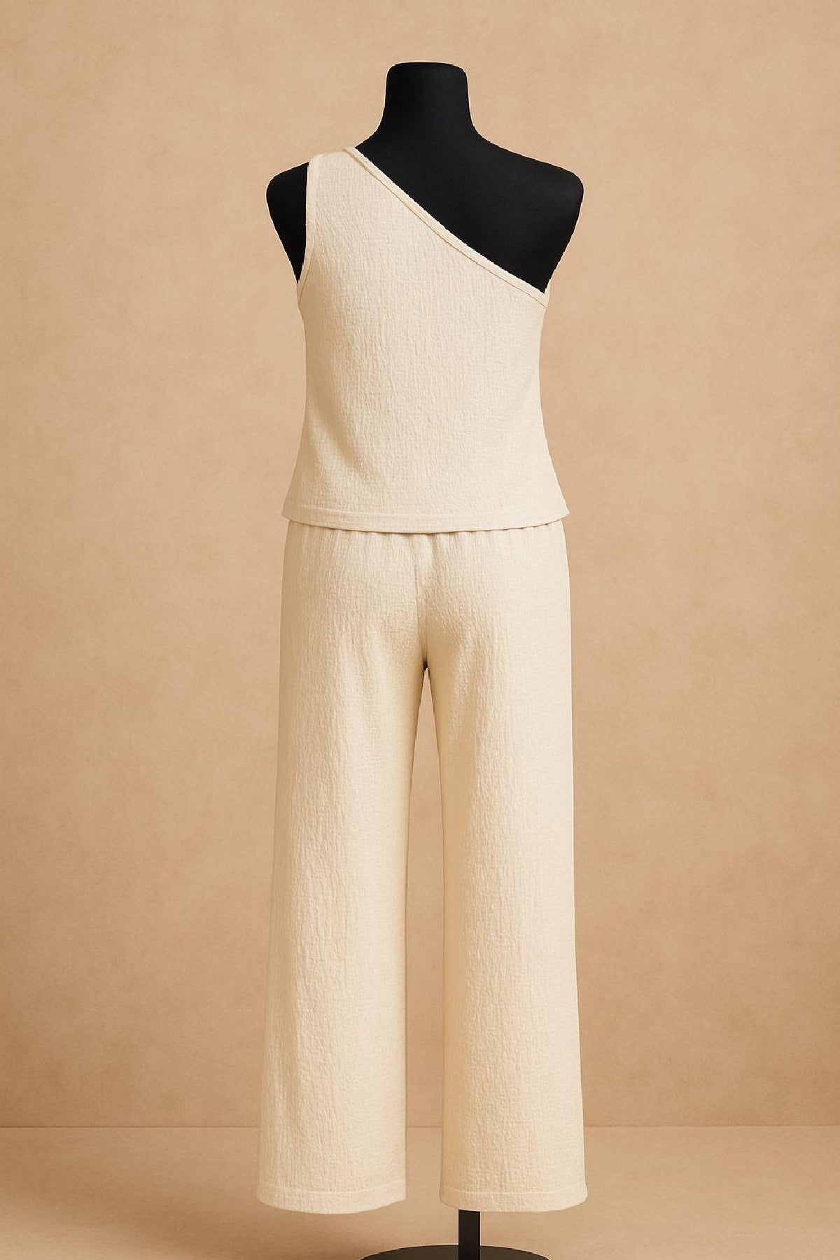 Kadın Beyaz Tek Omuzlu Şık Bluz & Geniş Paça Pantolon İkili Takım - görsel 5