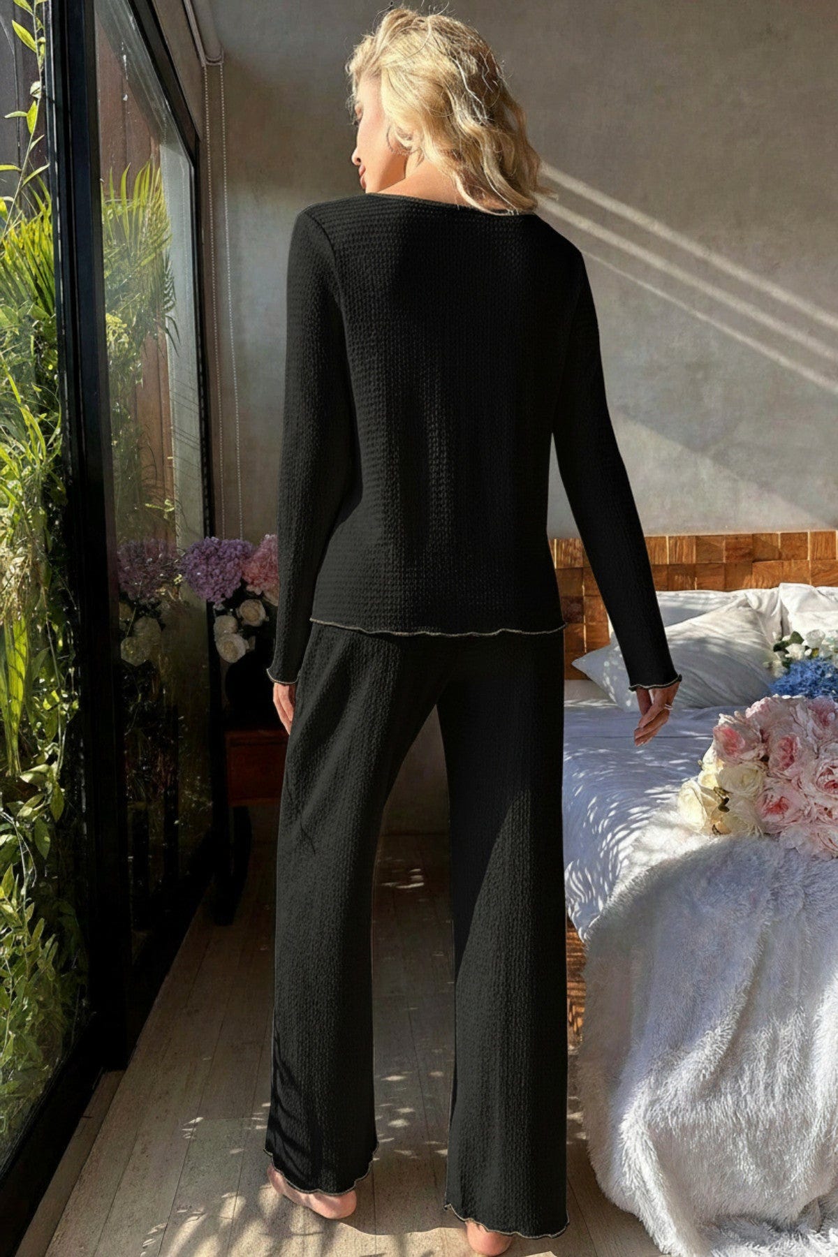 Premium Kadın Fitilli Pijama Takımı – Siyah Gold Biye Detaylı, Yumuşak Dokulu Ev Şıklığı - görsel 9
