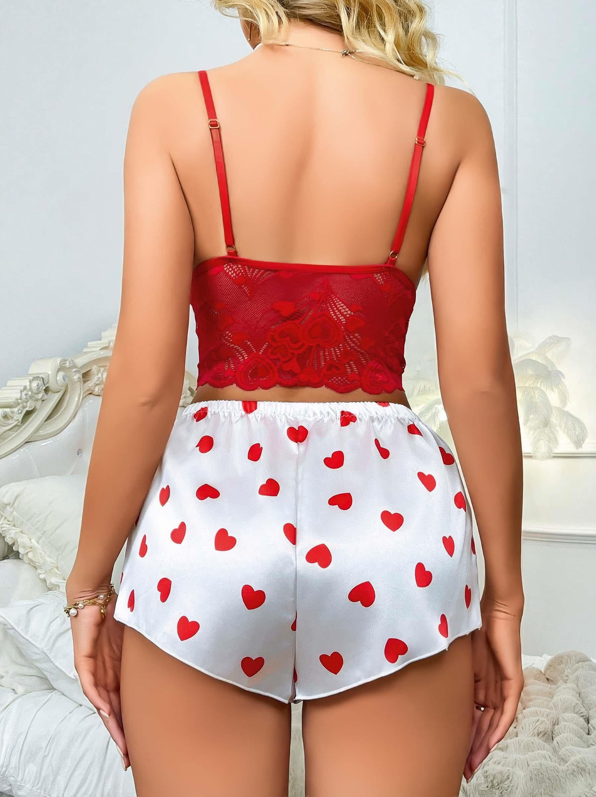 Kadın Kırmızı Kalp Desenli Şort Askılı Dantel Üst Pijama Takımı 2218 - görsel 2