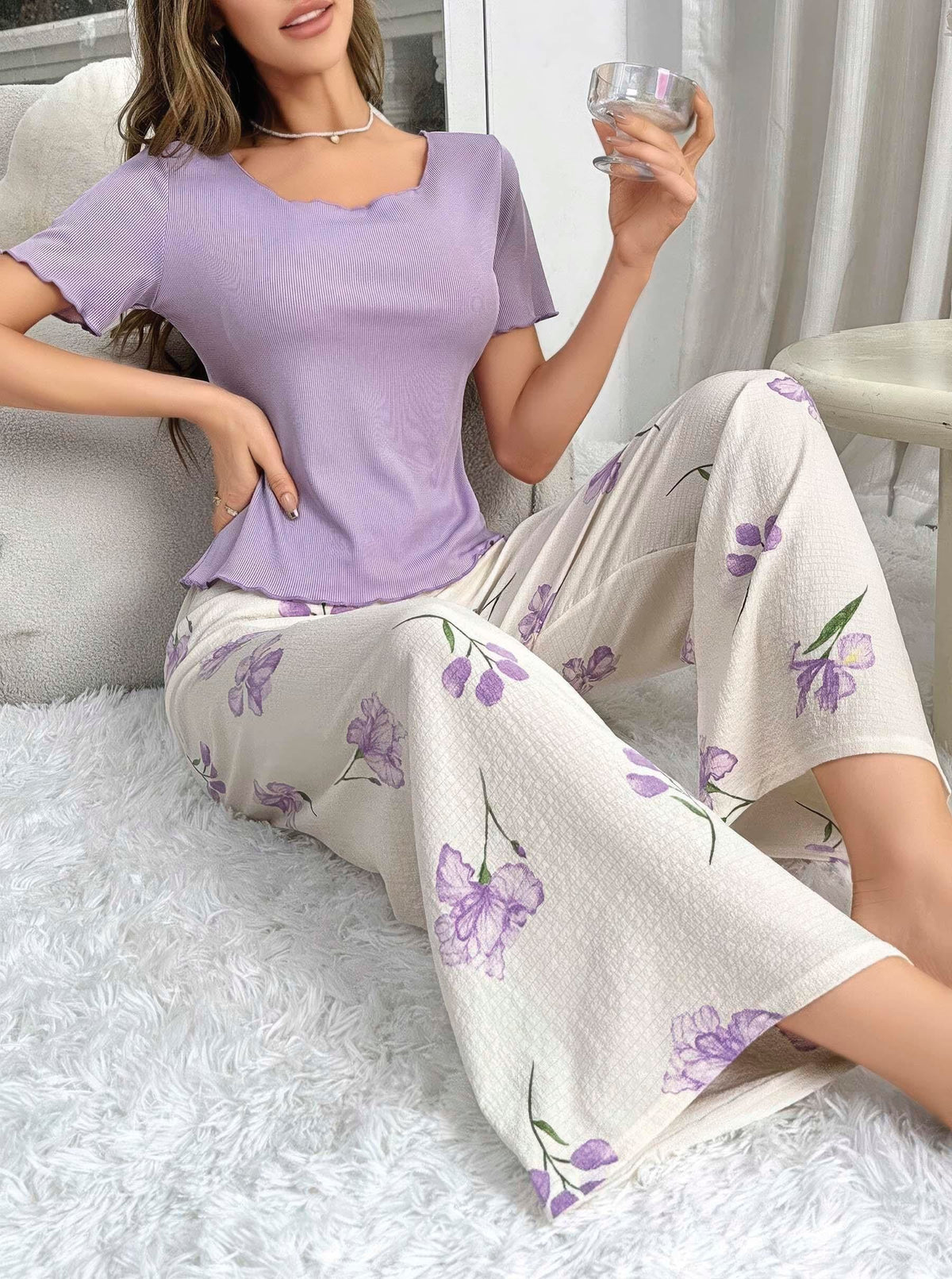 Kadın Mor Çiçek Desenli Yumuşak Pamuklu Uzun Pijama Takımı 5133 - görsel 1