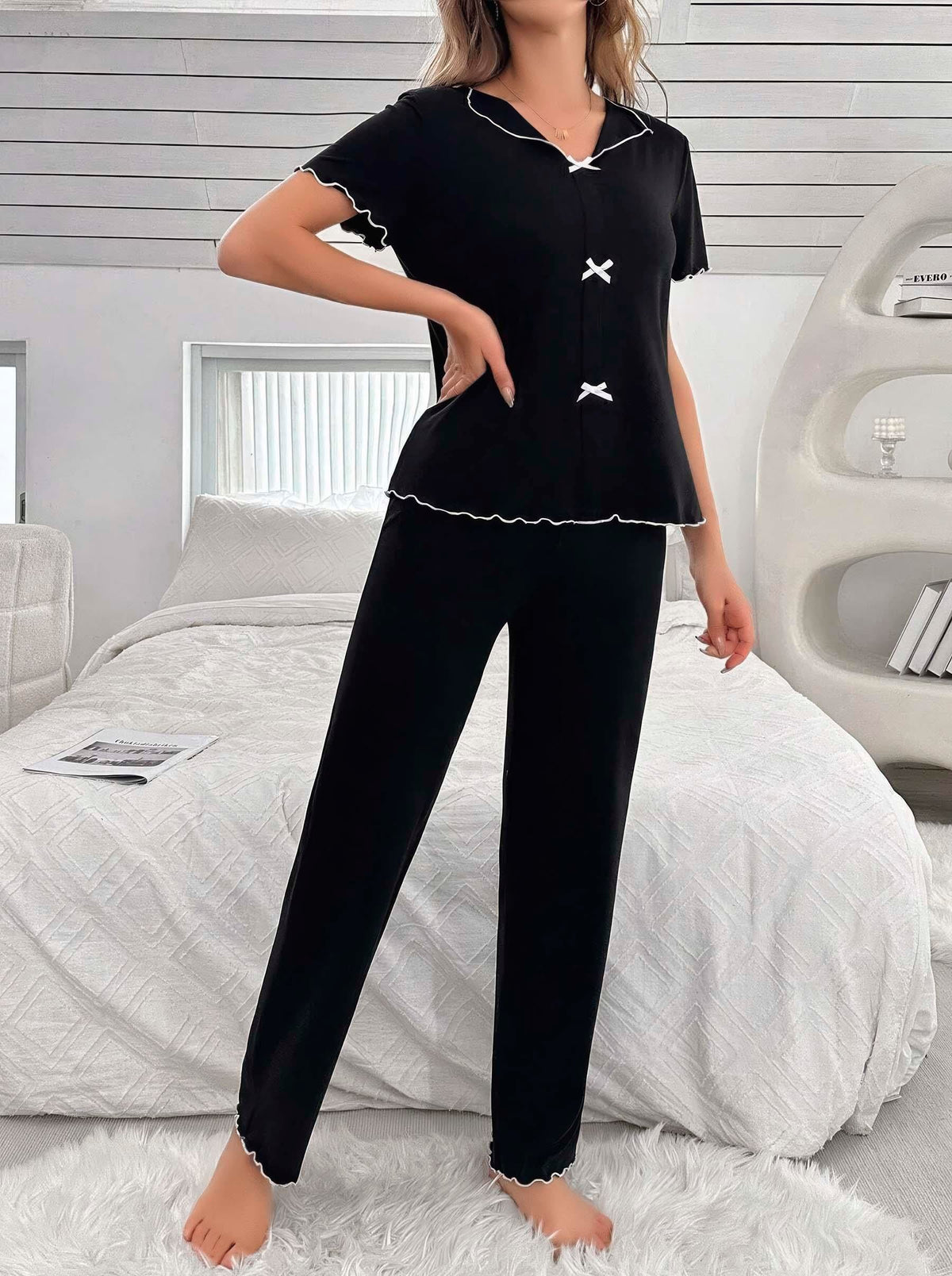 Kadın Siyah Fiyonk Detaylı Yumuşak Pamuklu Uzun Pijama Takımı 5130 - görsel 2
