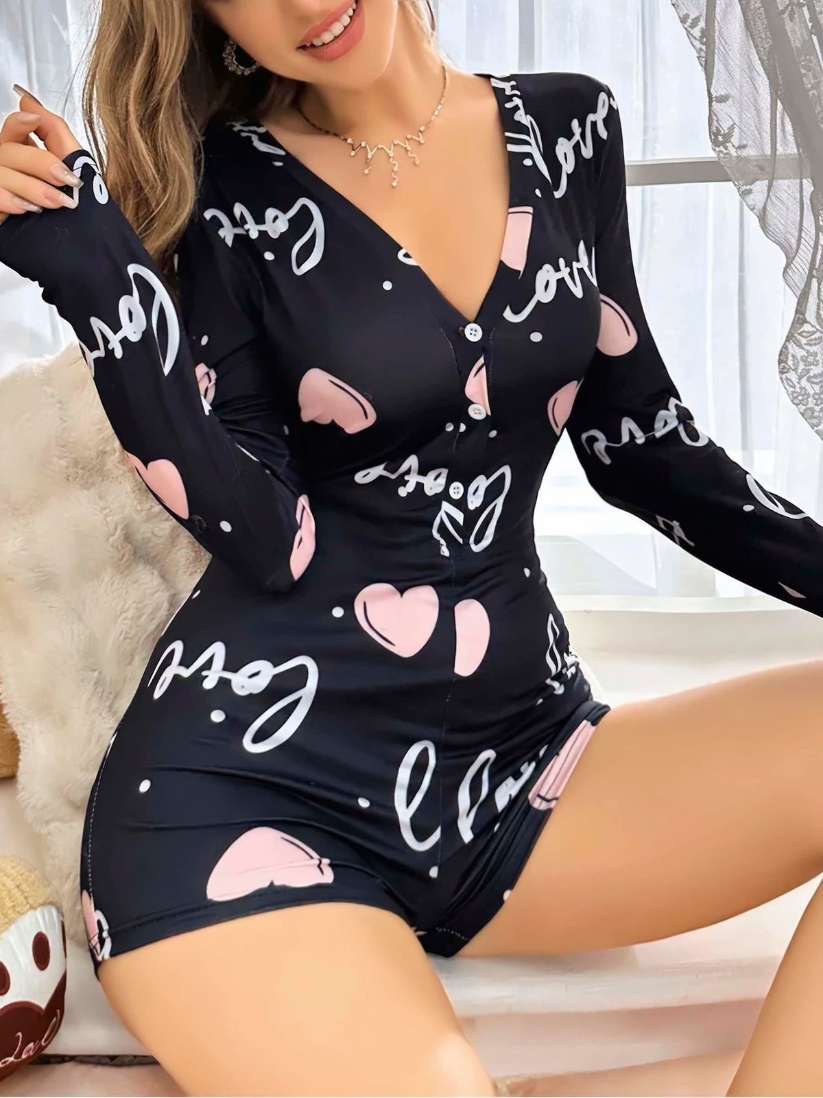 Kadın Siyah Kalp Desenli Love Yazılı Pijama Tulumu 5124 - görsel 2