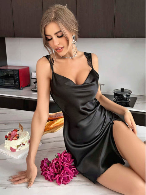 Kadın Siyah Yırtmaçlı Saten Gecelik 2298 - görsel 2