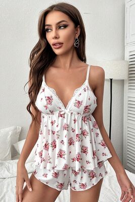 Merry See İnce Askılı Çiçekli Dantel Detay Şortlu Pijama Takım Gecelik Beyaz - görsel 5