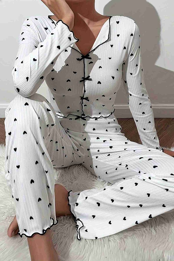 Merry See Kalp Baskılı Uzun Kollu Pijama Takımı Beyaz - görsel 1