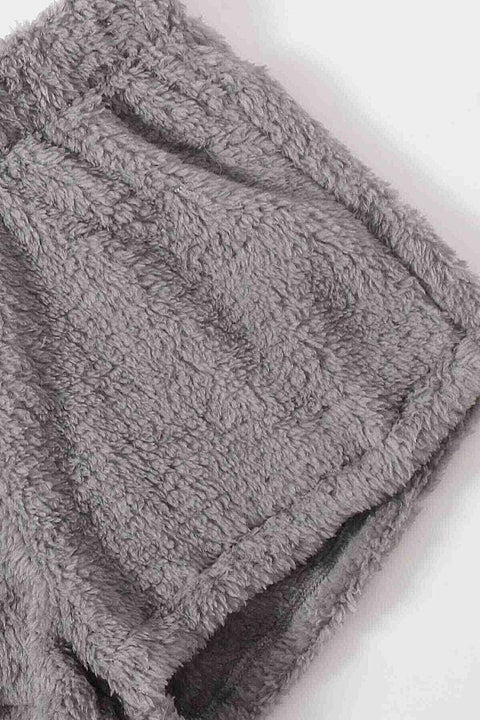 Merry See Kolsuz Askılı Peluş Polar Alt Üst Şortlu Pijama Takımı Gri - görsel 3