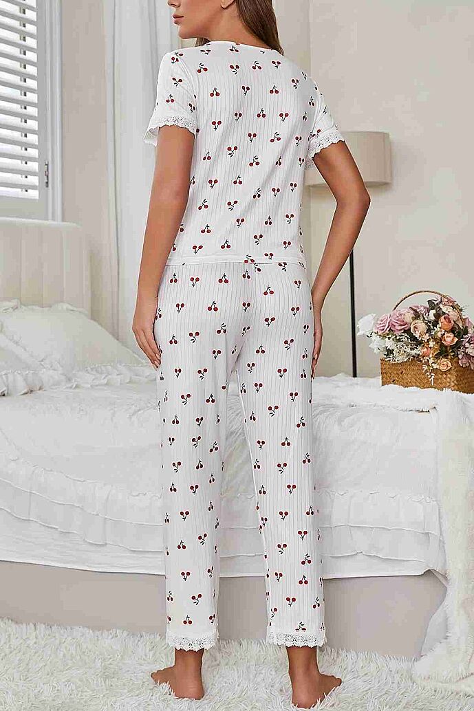 Merry See Özel Örme Kumaş Güpür Dantelli Kiraz Baskılı Kısa Kollu Pijama Takımı Beyaz - görsel 3