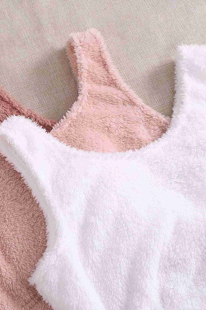 Merry See Tek Renk 1 Takım Kolsuz Askılı Peluş Polar Alt Üst Şortlu Pijama Takımı Beyaz - görsel 4