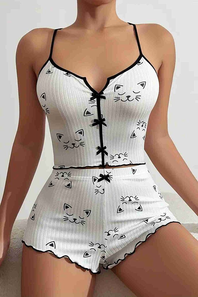 Merry See Yavru Kedi Baskılı Askılı Şortlu Pijama Takımı Beyaz - görsel 5