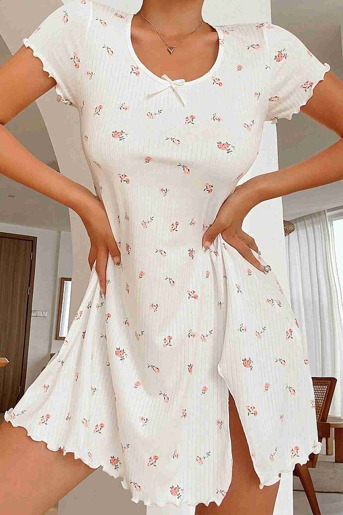 Merry See Yırtmaçlı Kısa Kollu Pijama Gecelik Beyaz - görsel 5